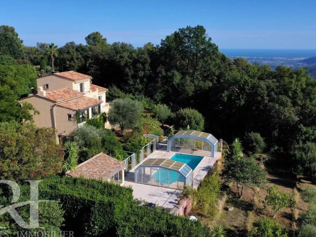 Maison 6 pièces 185 m²