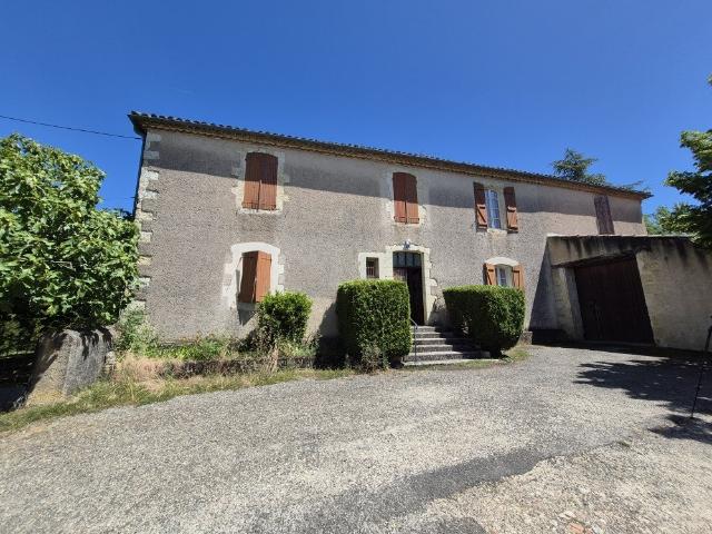 Maison 6 pièces 185 m²