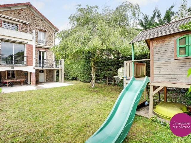 Maison 6 pièces 185 m²