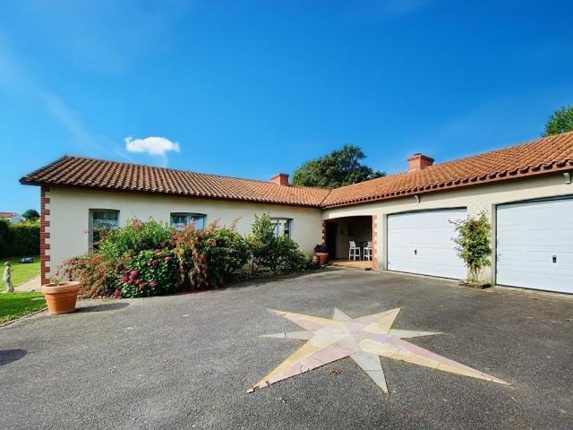 Maison 6 pièces 185 m²