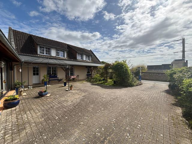 Maison 6 pièces 185 m²