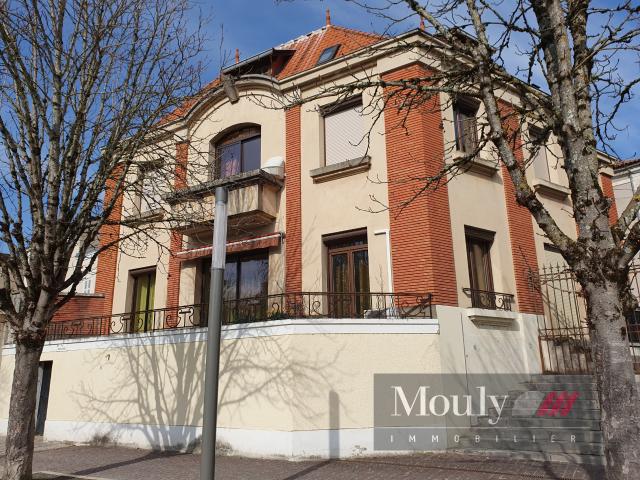 Maison 6 pièces 185 m²