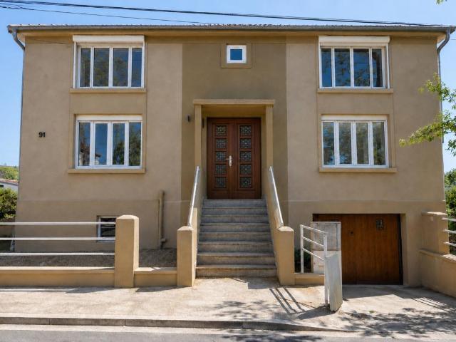 Maison 6 pièces 185 m²