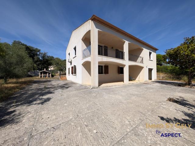 Maison 6 pièces 186 m²