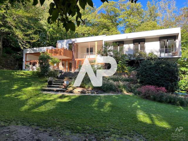 Maison 6 pièces 186 m²