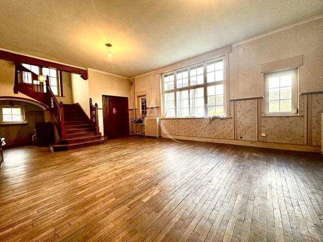 Maison 6 pièces 186 m²