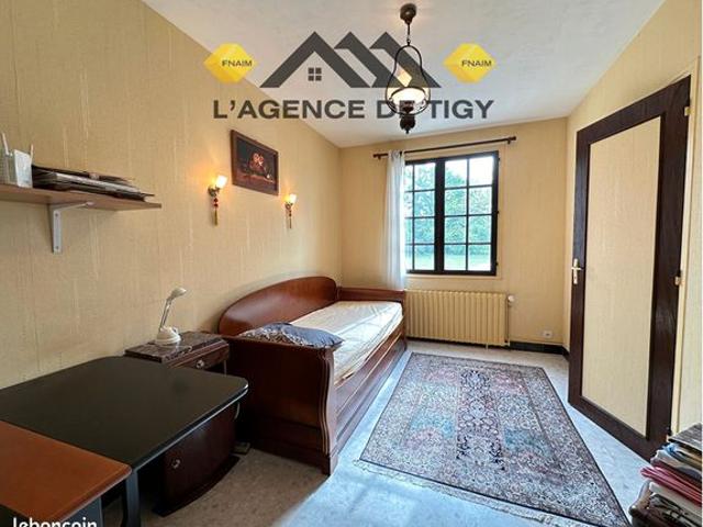 Maison 6 pièces 186 m²
