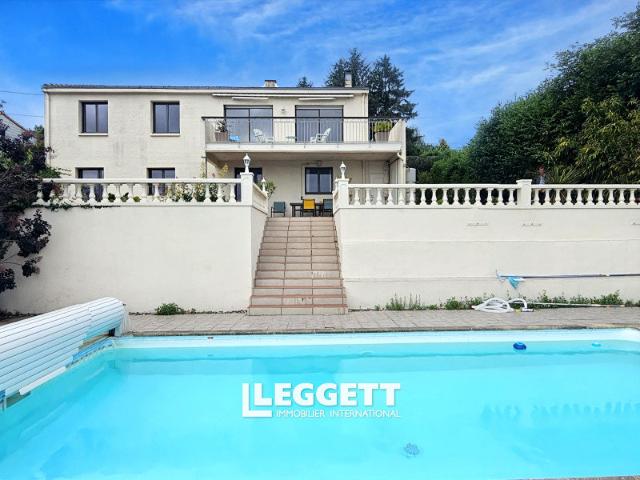 Maison 8 pièces 186 m²