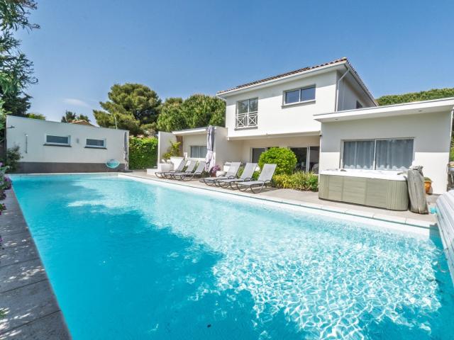 Maison 6 pièces 186 m²