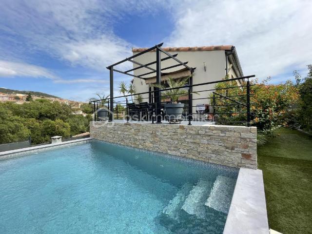 Maison 6 pièces 186 m²
