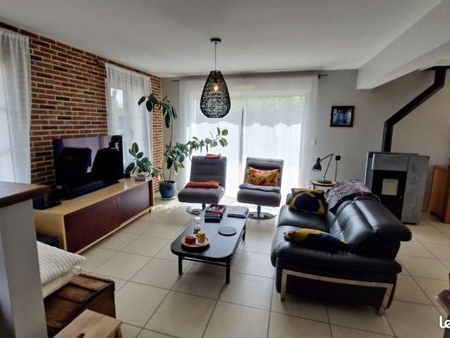 Maison 6 pièces 186 m²