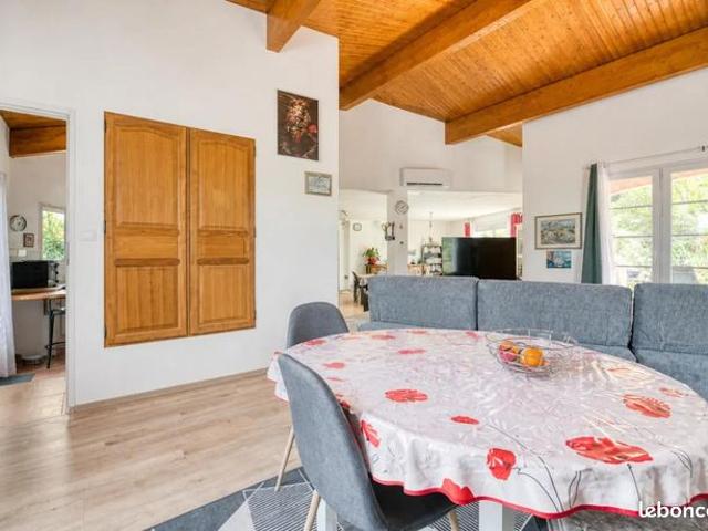 Maison 6 pièces 187 m²