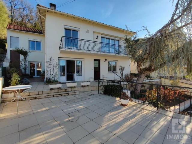 Maison 6 pièces 187 m²