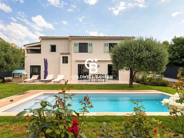 Maison 6 pièces 189 m²