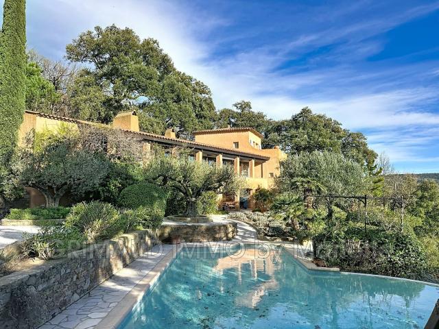 Maison 6 pièces 180 m²