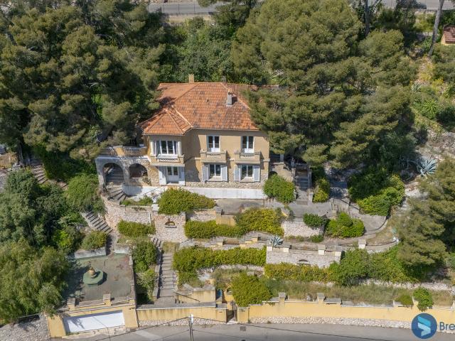 Maison 6 pièces 180 m²
