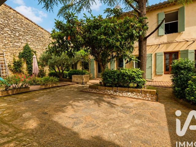 Maison 6 pièces 180 m²