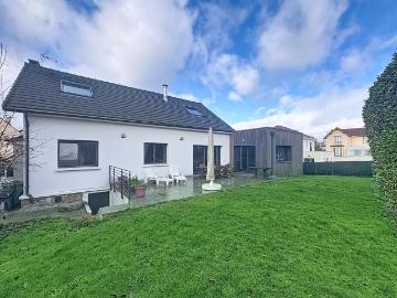 Maison 6 pièces 180 m²