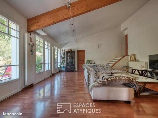 Maison 6 pièces 180 m²