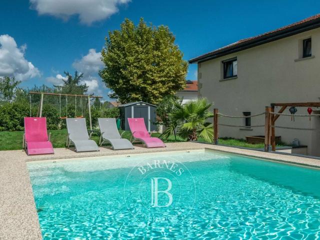 Maison 6 pièces 180 m²