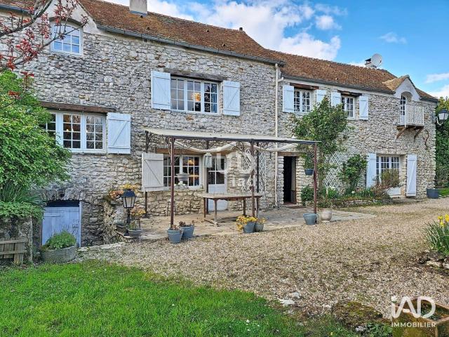 Maison 6 pièces 180 m²
