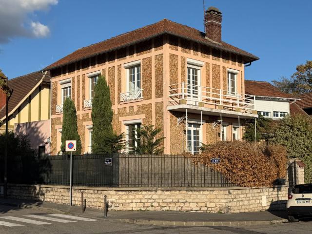 Maison 6 pièces 180 m²