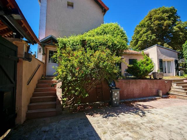 Maison 6 pièces 180 m²