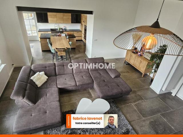 Maison 6 pièces 180 m²
