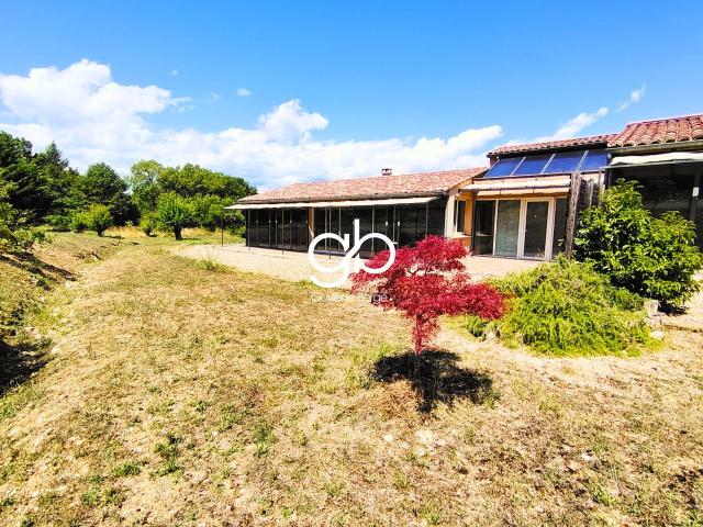 Maison 6 pièces 180 m²
