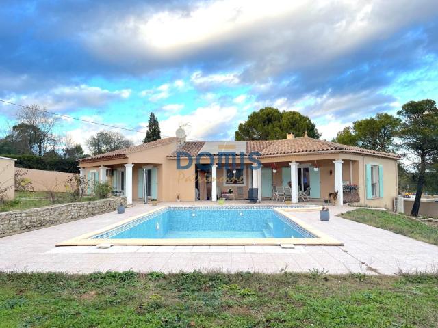 Maison 6 pièces 180 m²