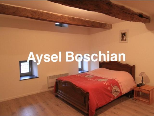 Maison 6 pièces 180 m²