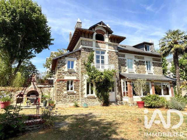 Maison 6 pièces 180 m²
