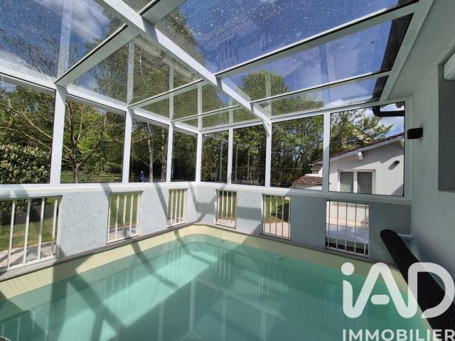 Maison 6 pièces 180 m²