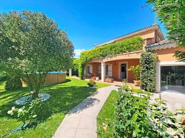 Maison 6 pièces 180 m²