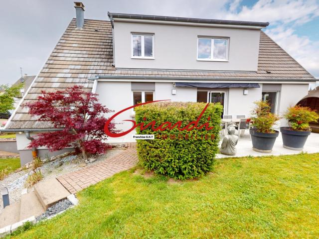 Maison 6 pièces 180 m²
