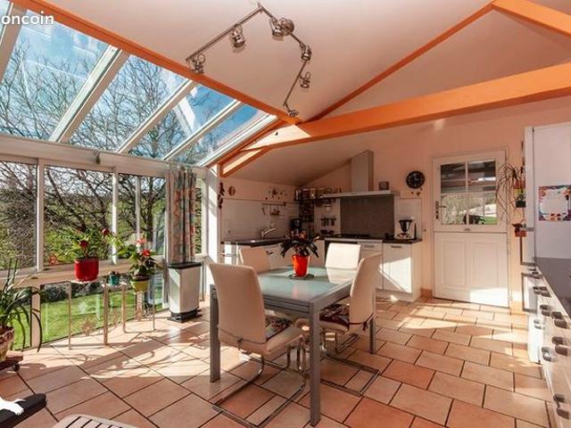 Maison 6 pièces 180 m²
