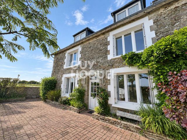 Maison 6 pièces 180 m²