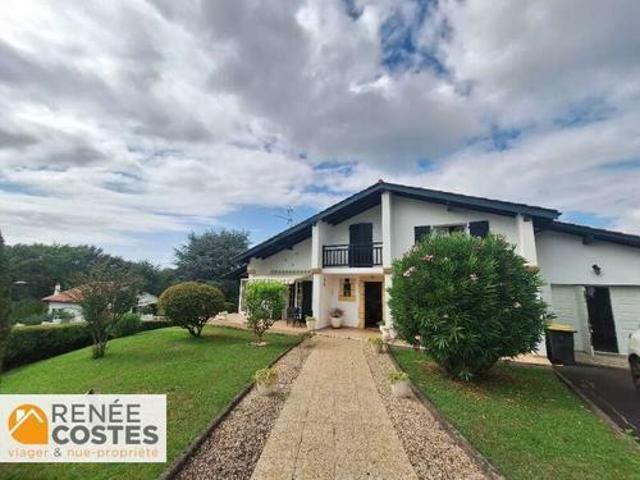 Maison 6 pièces 136 m²