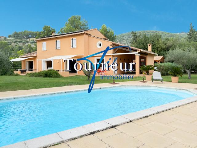 Maison 6 pièces 180 m²