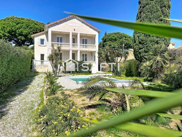Maison 6 pièces 180 m²