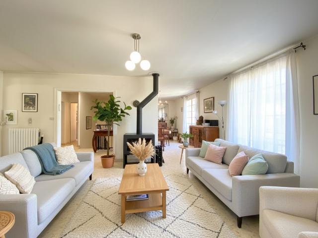 Maison 6 pièces 180 m²