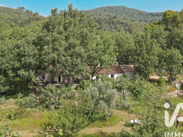 Maison 6 pièces 180 m²