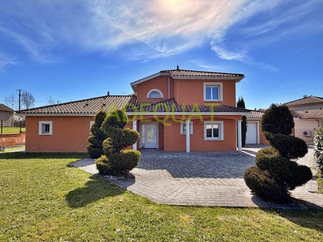 Maison 6 pièces 180 m²