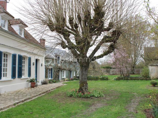 Maison 6 pièces 180 m²
