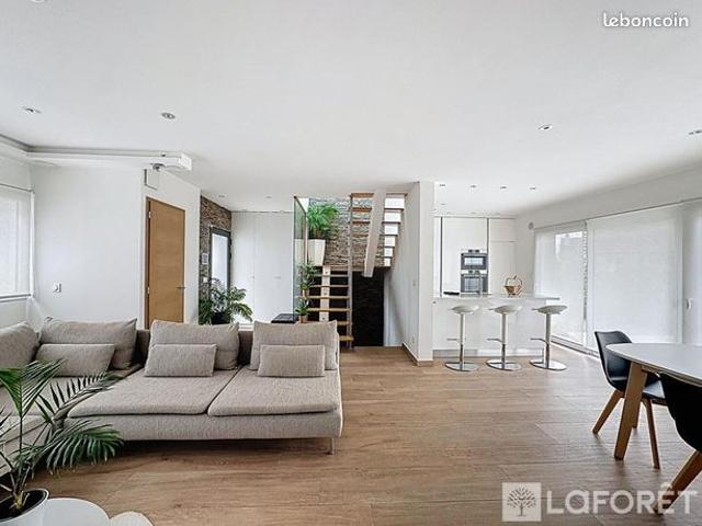 Maison 6 pièces 180 m²