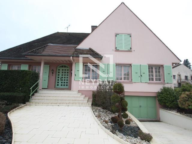 Maison 6 pièces 180 m²