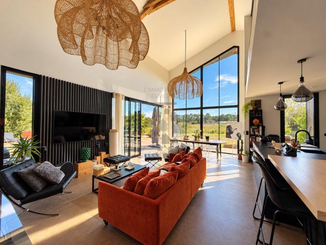 Maison 6 pièces 180 m²