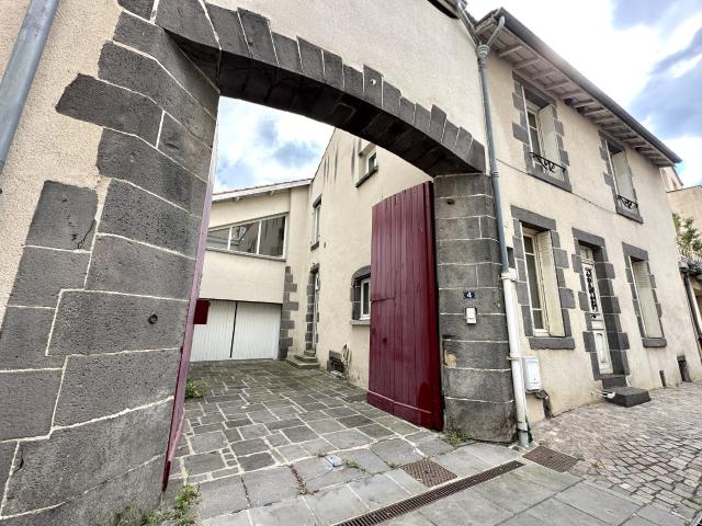 Maison 6 pièces 180 m²