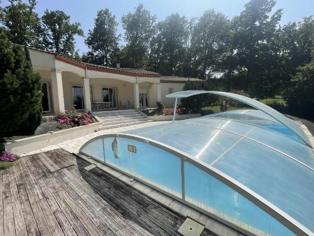 Maison 6 pièces 180 m²