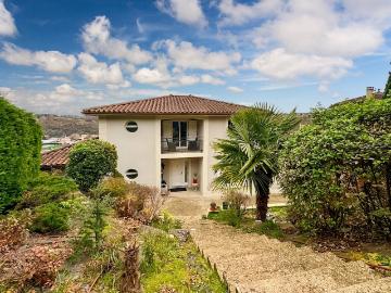 Maison 6 pièces 180 m²